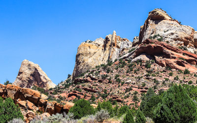 Formations above the Muley Twist Canyon in Capitol Reef National Park