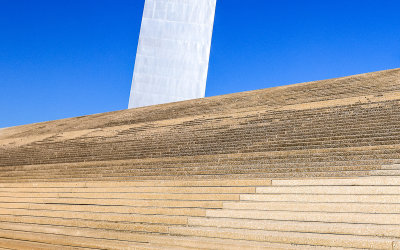 The southern leg of Gateway Arch and the Grand Staircase to the west in Gateway Arch National Park