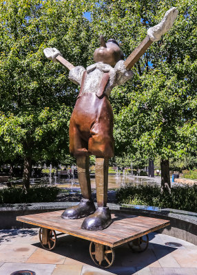 Sculpture in Citygarden greenspace park in St. Louis