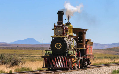 Engine 119 blows its whistle in Golden Spike NHP