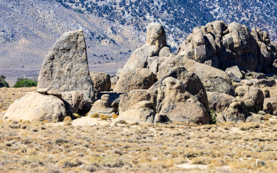 The Shark Fin formation (left) in the Alabama Hills National Scenic Area