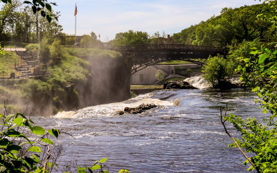 Paterson Great Falls from the shoreline in Paterson Great Falls NHP