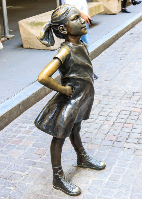 Fearless Girl statue by Kristen Visbal in front of the NYSE on Wall Street in New York City