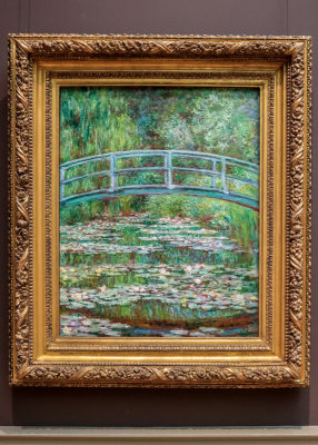 Bridge over a Pond of Water Lilies (1899) Oil on Canvas  Claude Monet in The Met Fifth Avenue