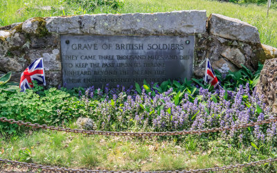 Gravesite of British Soldiers killed in the first minutes of the Revolutionary War in Minute Man NHP