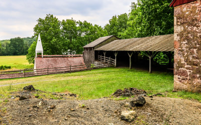 Cast house, bridge house and connecting shed in Hopewell Furnace NHS
