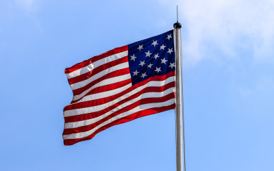 Fifteen-star flag flies over Fort McHenry NM and HS