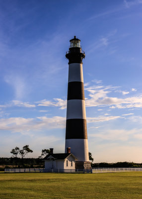Early morning light on the Bodie Island Lighthouse in Cape Hatteras NS