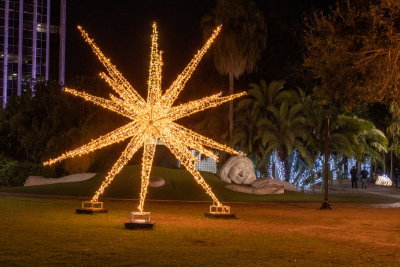 Eola 2021 Christmas-23.jpg