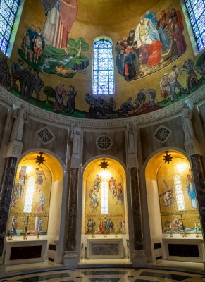 Basilica of Immaculate Conception-21.jpg