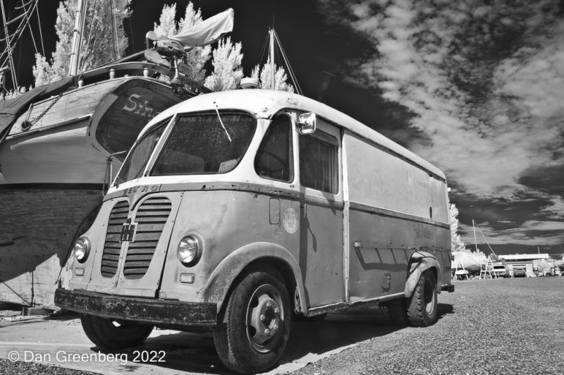 International Van - Infrared