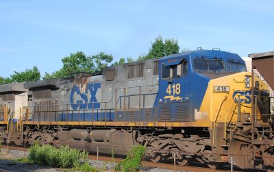 418