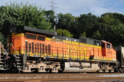 4475