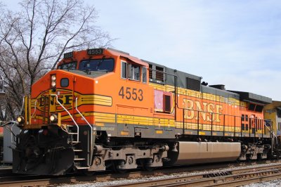 4553