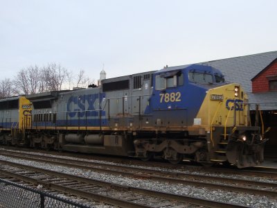 7882