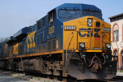 5253