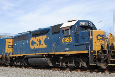 GP40-2