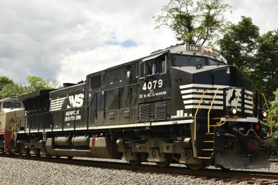 4079