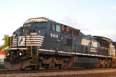 8418