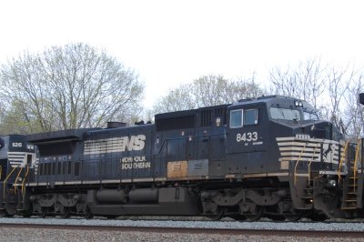 C40-8W