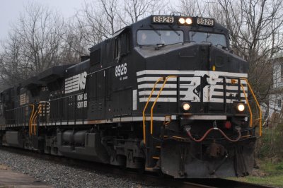 8926