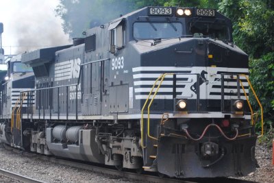9093