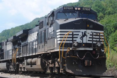 9215