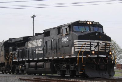 9290