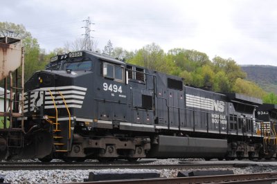 9494