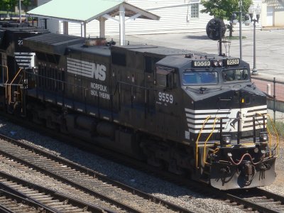 9559