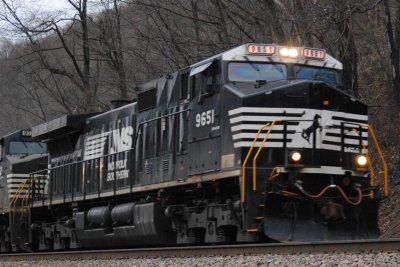 9651