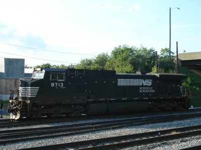 9713