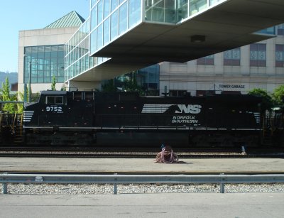 9752