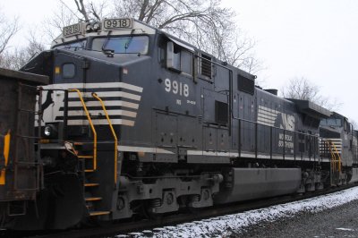 9918