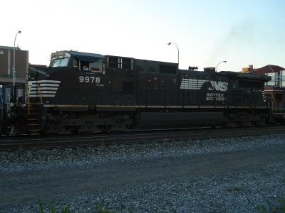 9978