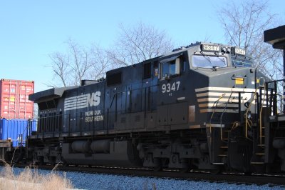 9347