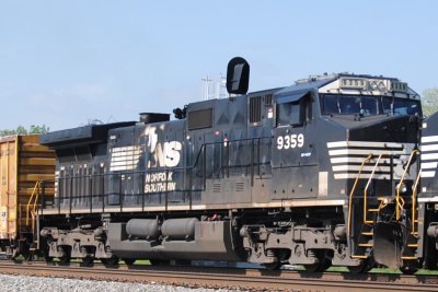 9359