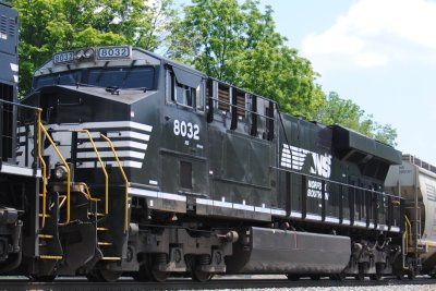 8032