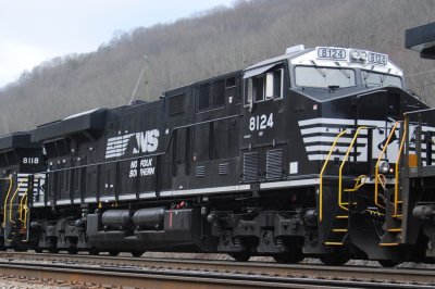 8124