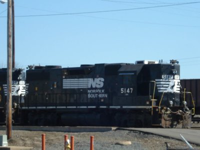 5147