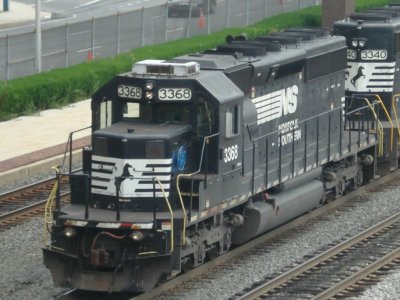 3368