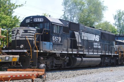6579