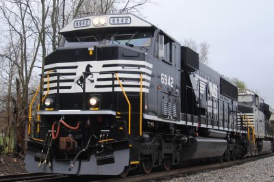 6942