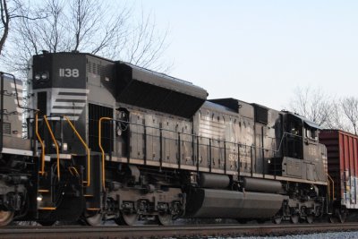 1138