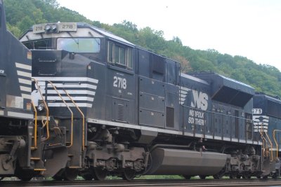 2718