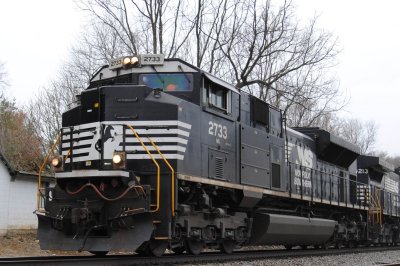 2733