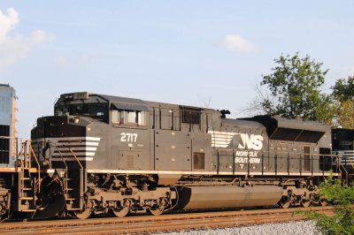 SD70M-2