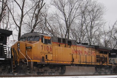 7106