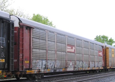 991769