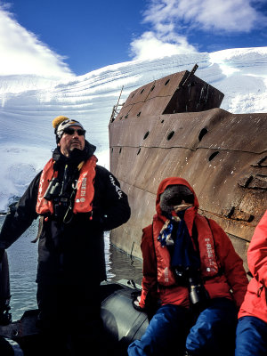 Pete Gwatkin, guide extraordinaire, Governoren wreck, Antarctica December 2017